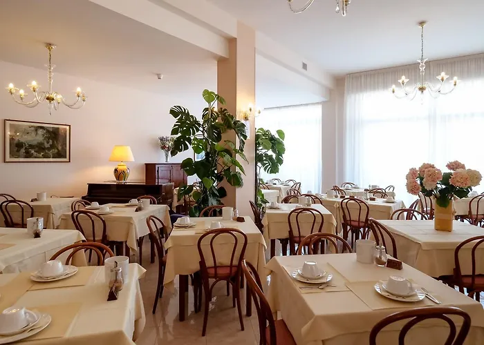 De La Hotel Senigallia